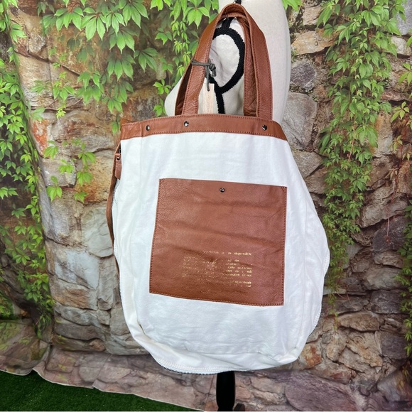 MONSERAT DE LUCCA Instructional Tote in Canvas and Leather - Picture 2 of 11